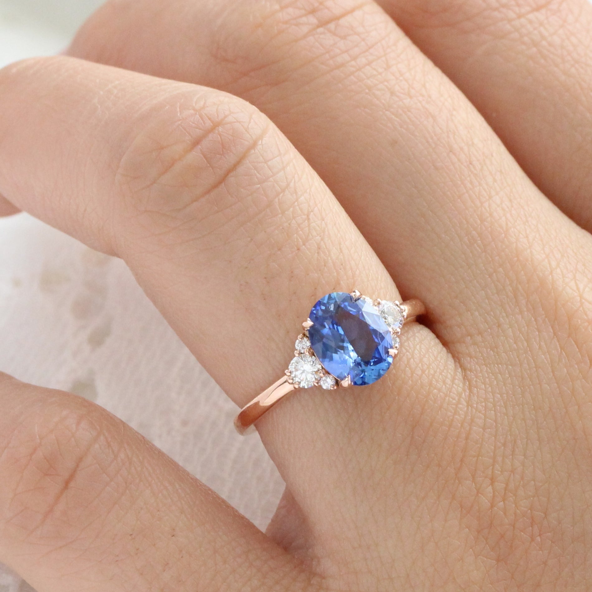 Blue sapphire sale oval engagement rings