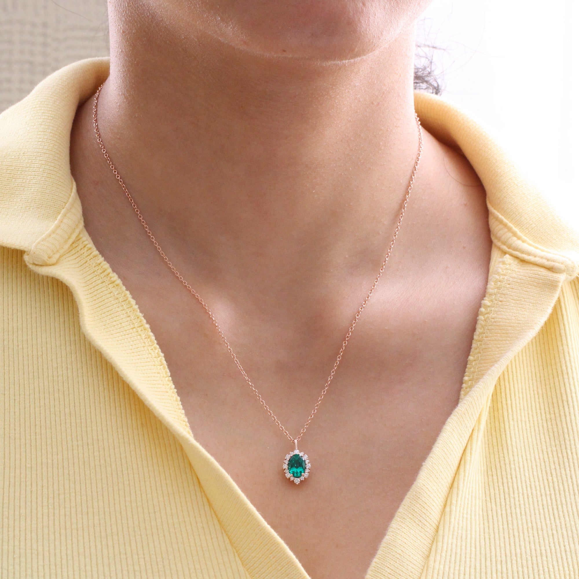 Emerald diamond shop necklace gold