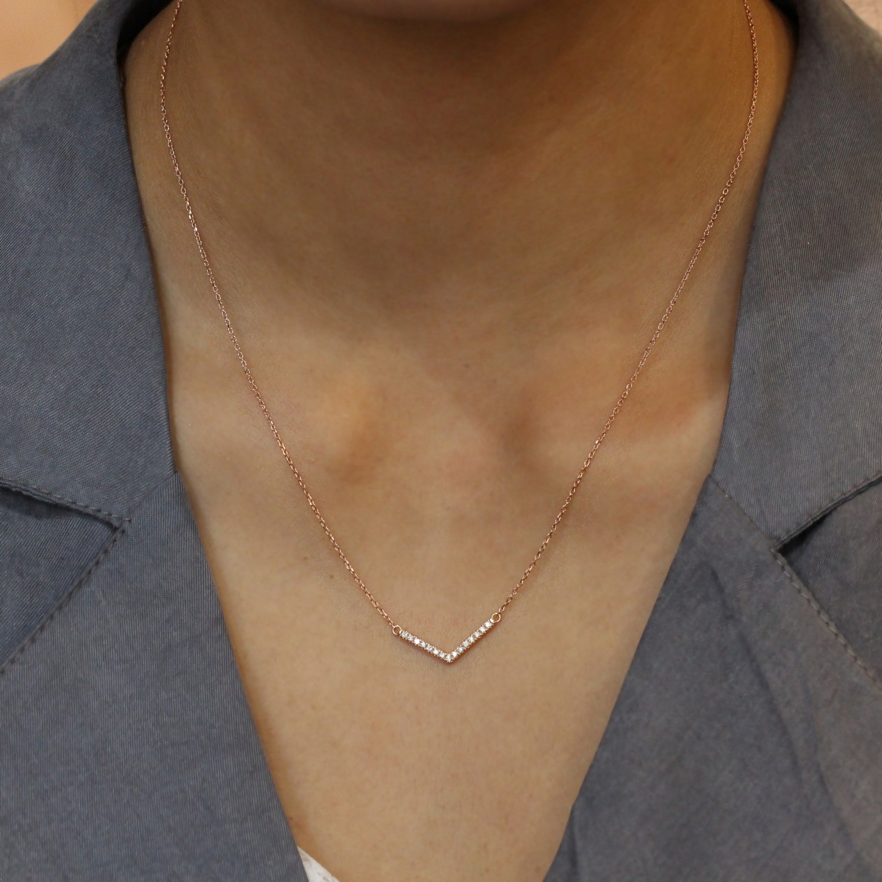 Gems One Diamond V-Shaped Chevron Pendant Necklace (1/3 Ctw