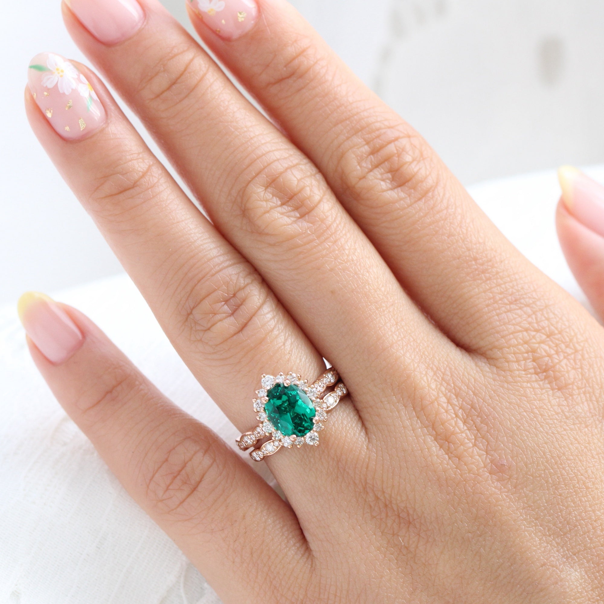 Emerald diamond deals ring gold band