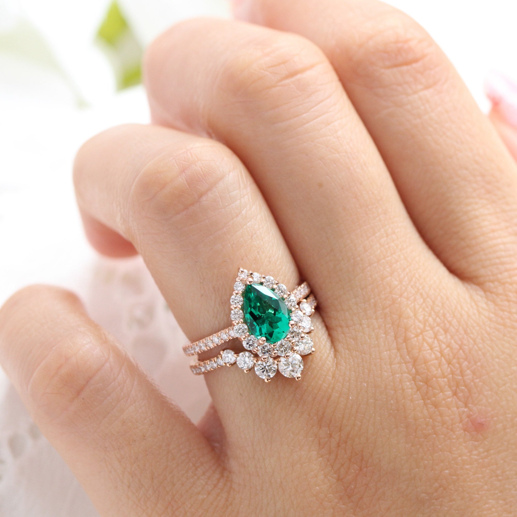 Emerald diamond store ring gold band