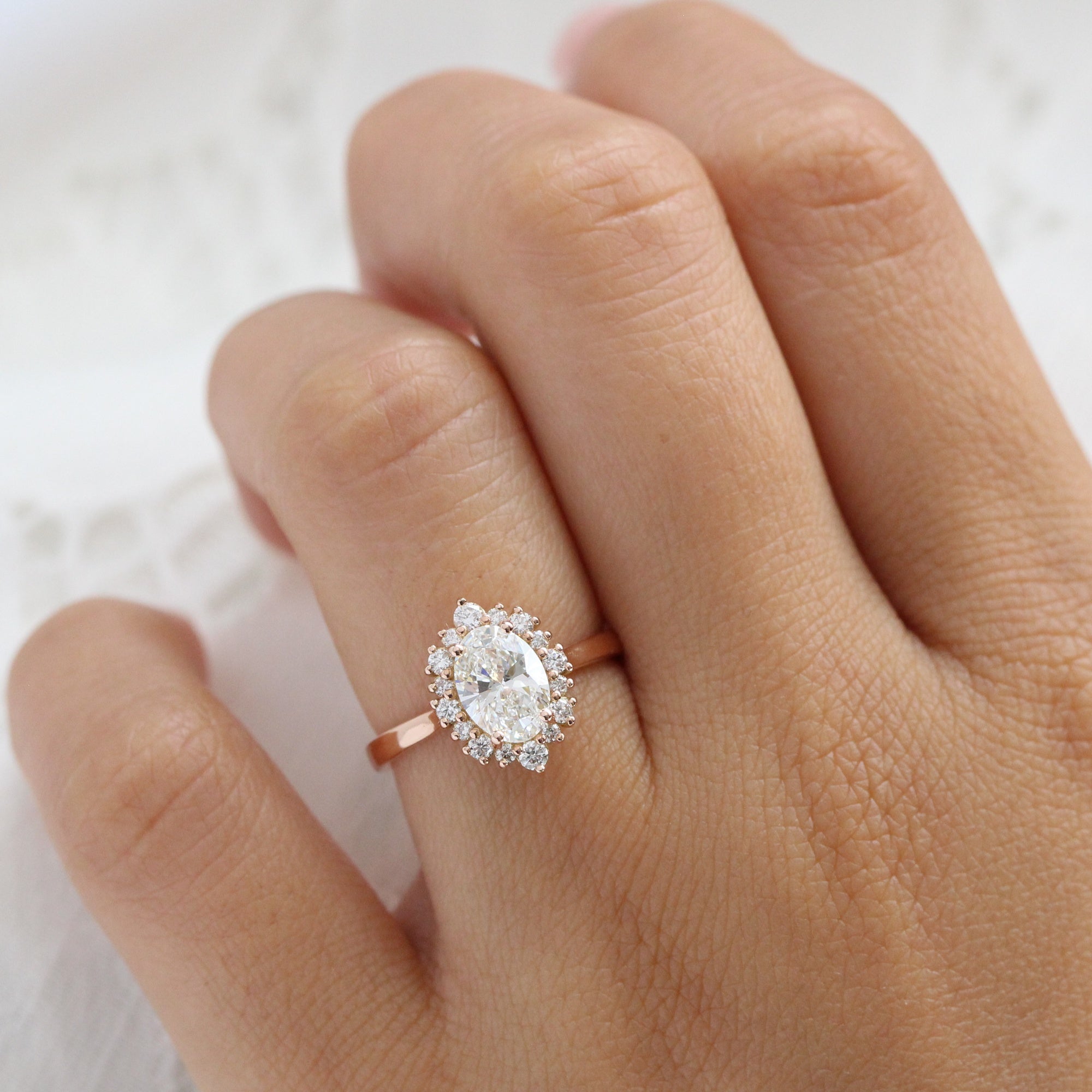 Diamond halo deals engagement ring