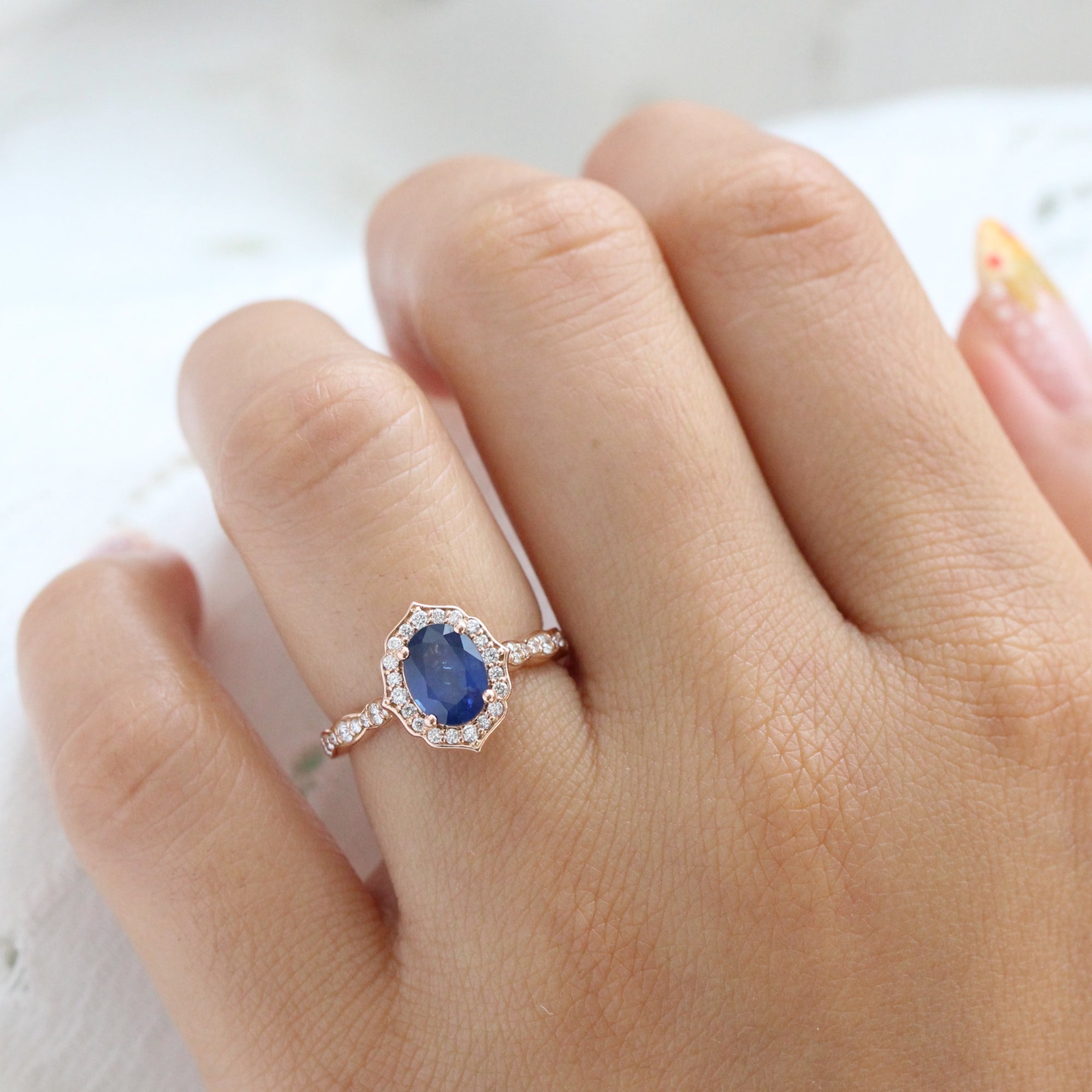 Natural Blue Sapphire Engagement Ring Gold Vintage Halo Diamond Ring