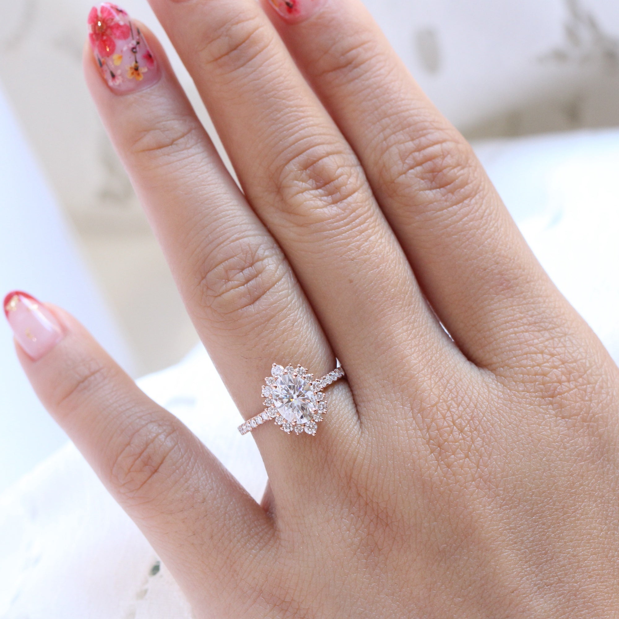 Low profile deals moissanite engagement rings