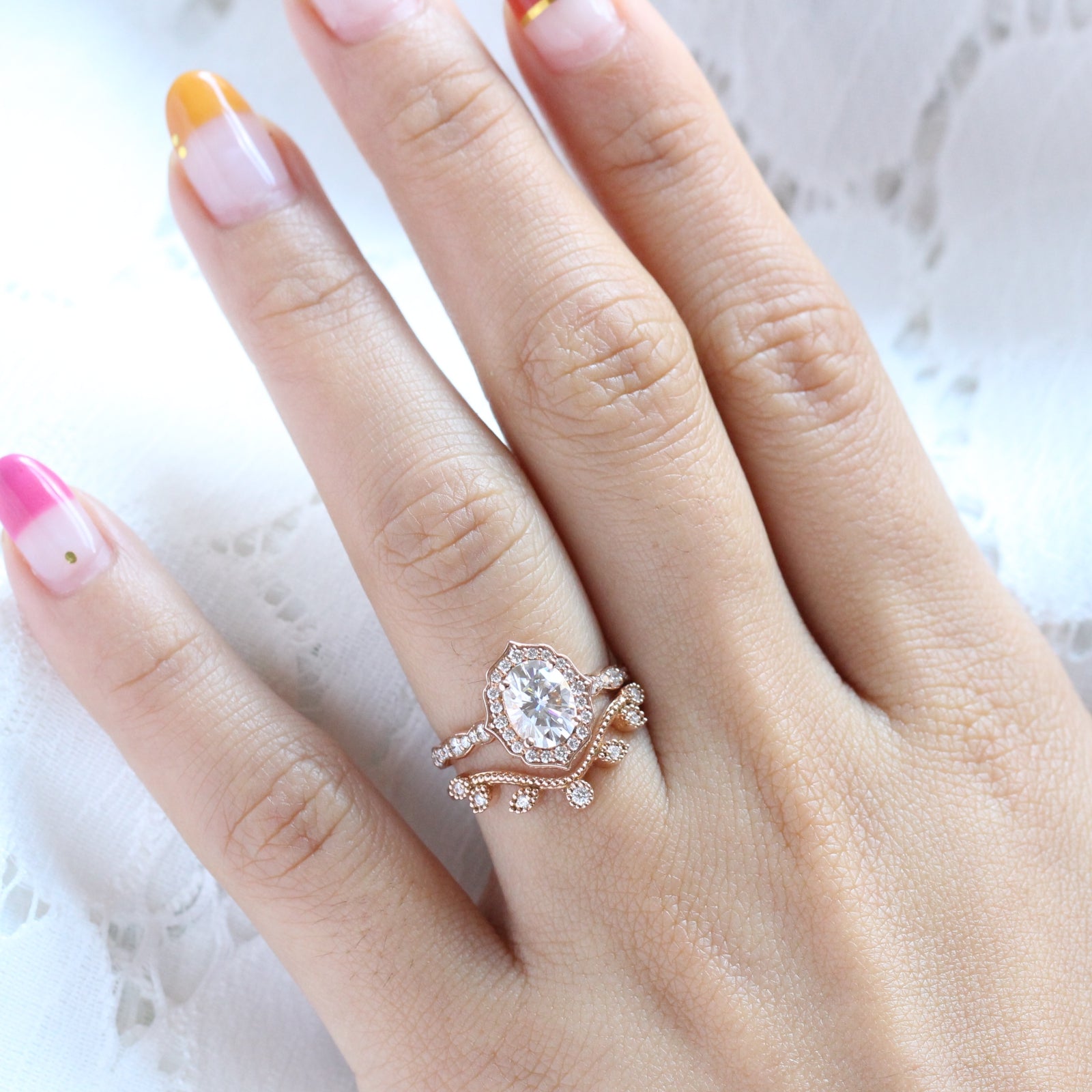 Vintage Oval Moissanite Engagement Ring Set Rose Gold Art Deco Diamond Rings Pear Shaped Moissanite Curved Band Anniversary Bridal Set