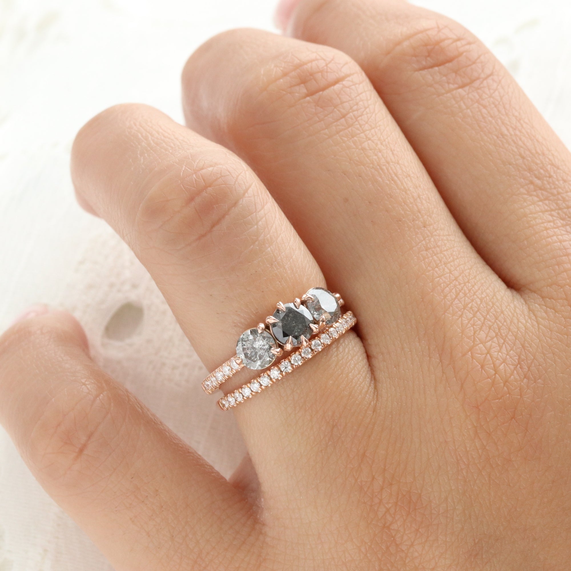 Natural Salt and Pepper Diamond Ring Rose Gold Grey Diamond 3 Stone Ring la more design jewelry