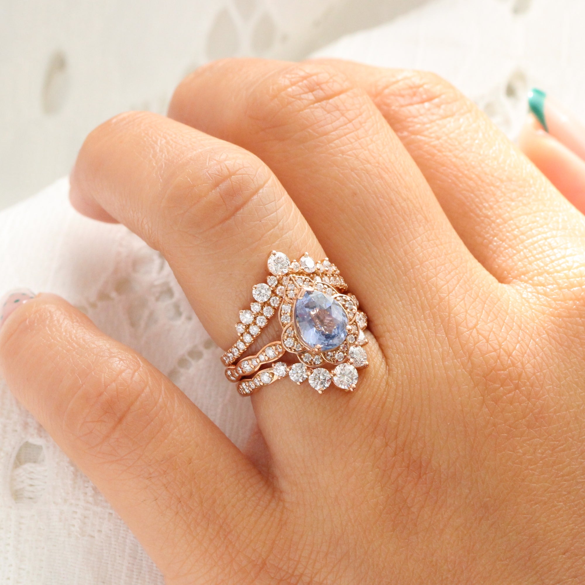 Aqua sapphire hot sale engagement rings