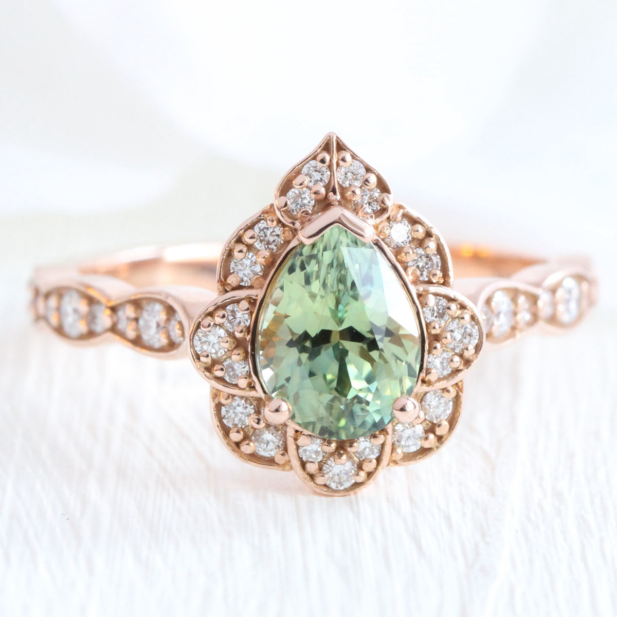 Sapphire Engagement Rings, Sapphire Bridal Set, Lavender Sapphire Ring ...