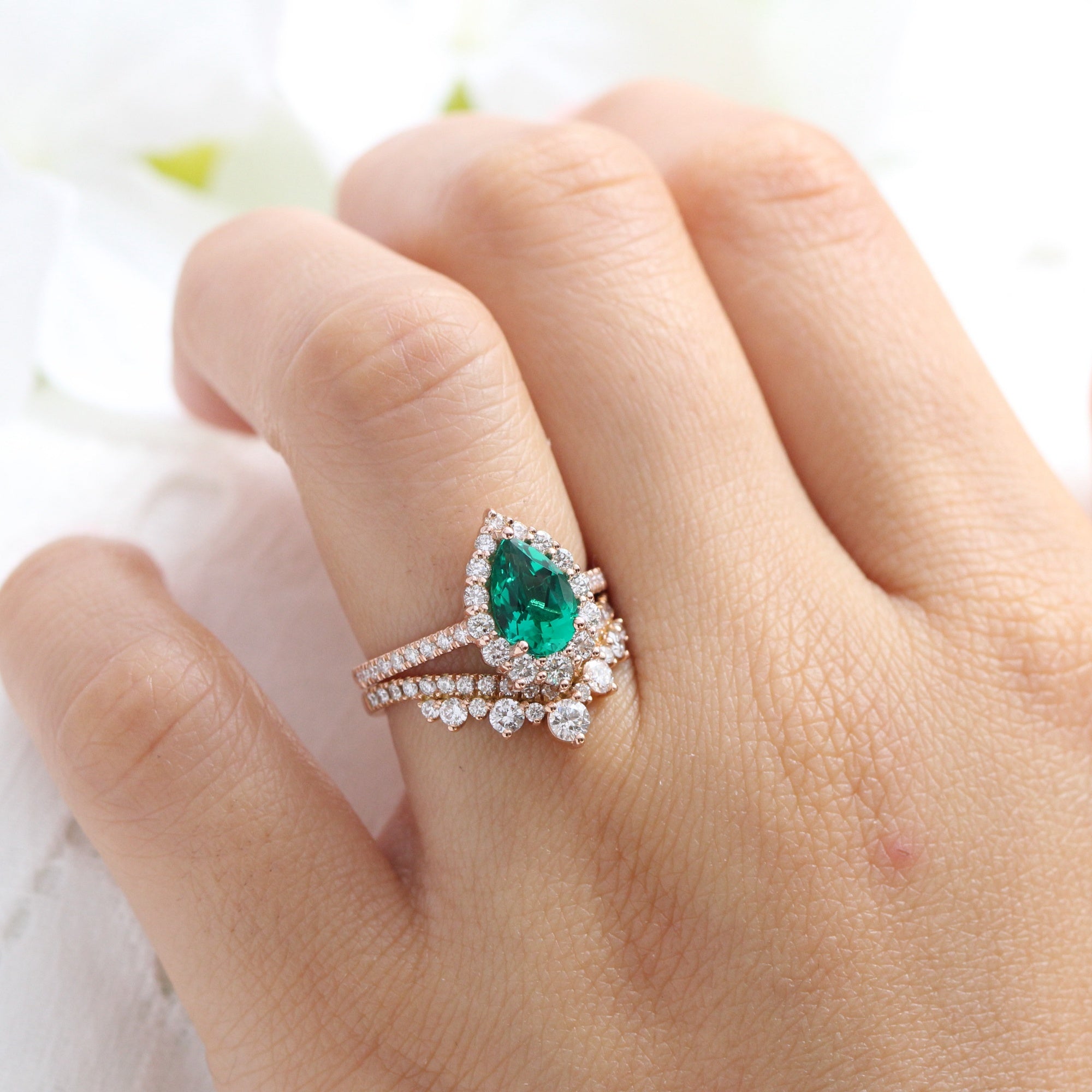 45 Emerald Engagement Rings - Emerald Engagement Rings for 2023