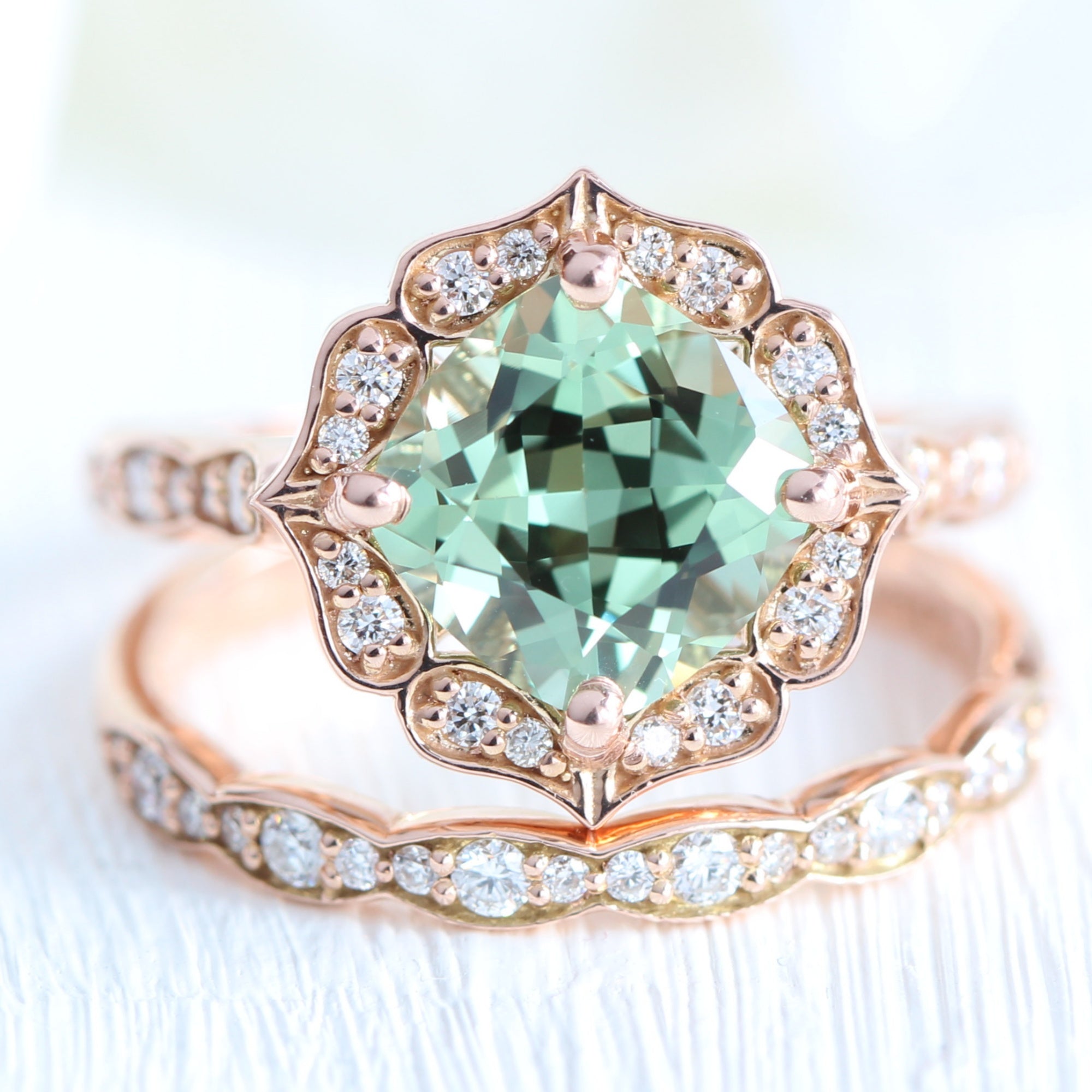 Large green sapphire ring rose gold matching diamond wedding band la more design jewelry