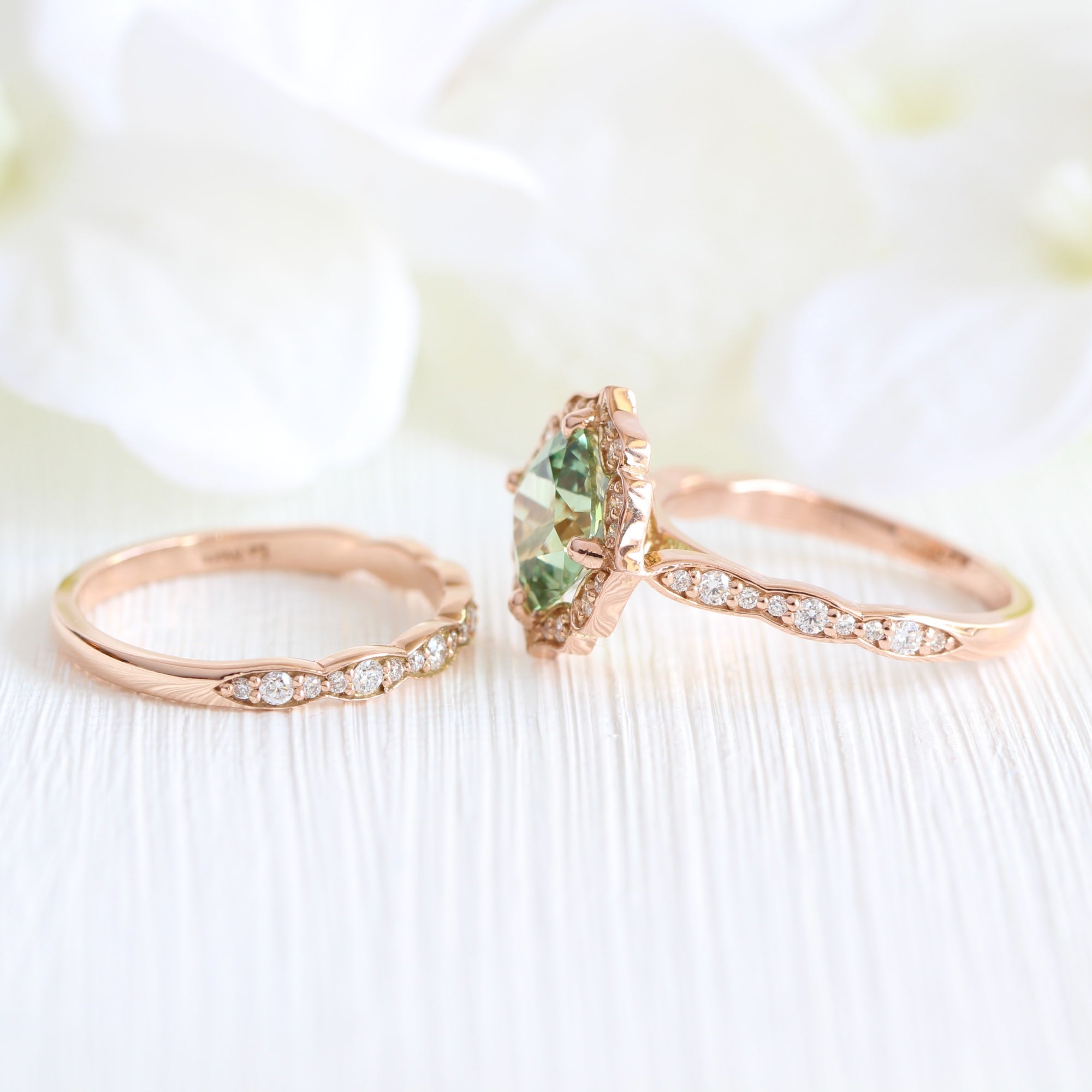 Large green sapphire ring rose gold matching diamond wedding band la more design jewelry