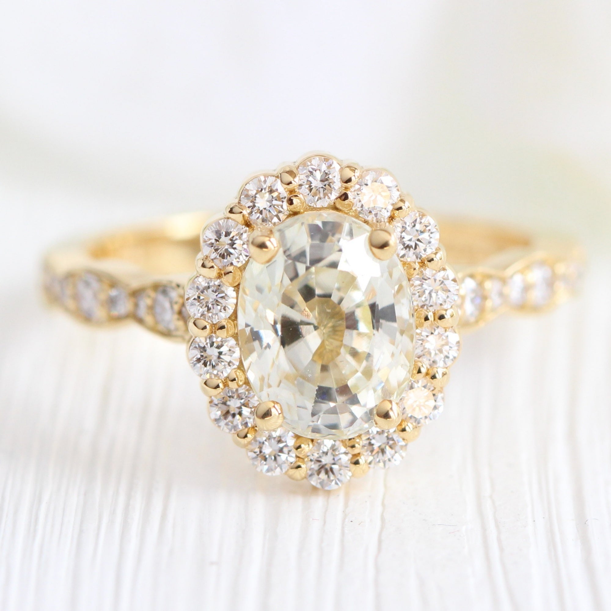 Vienna' Natural Diamonds Gold Flower Engagement Ring