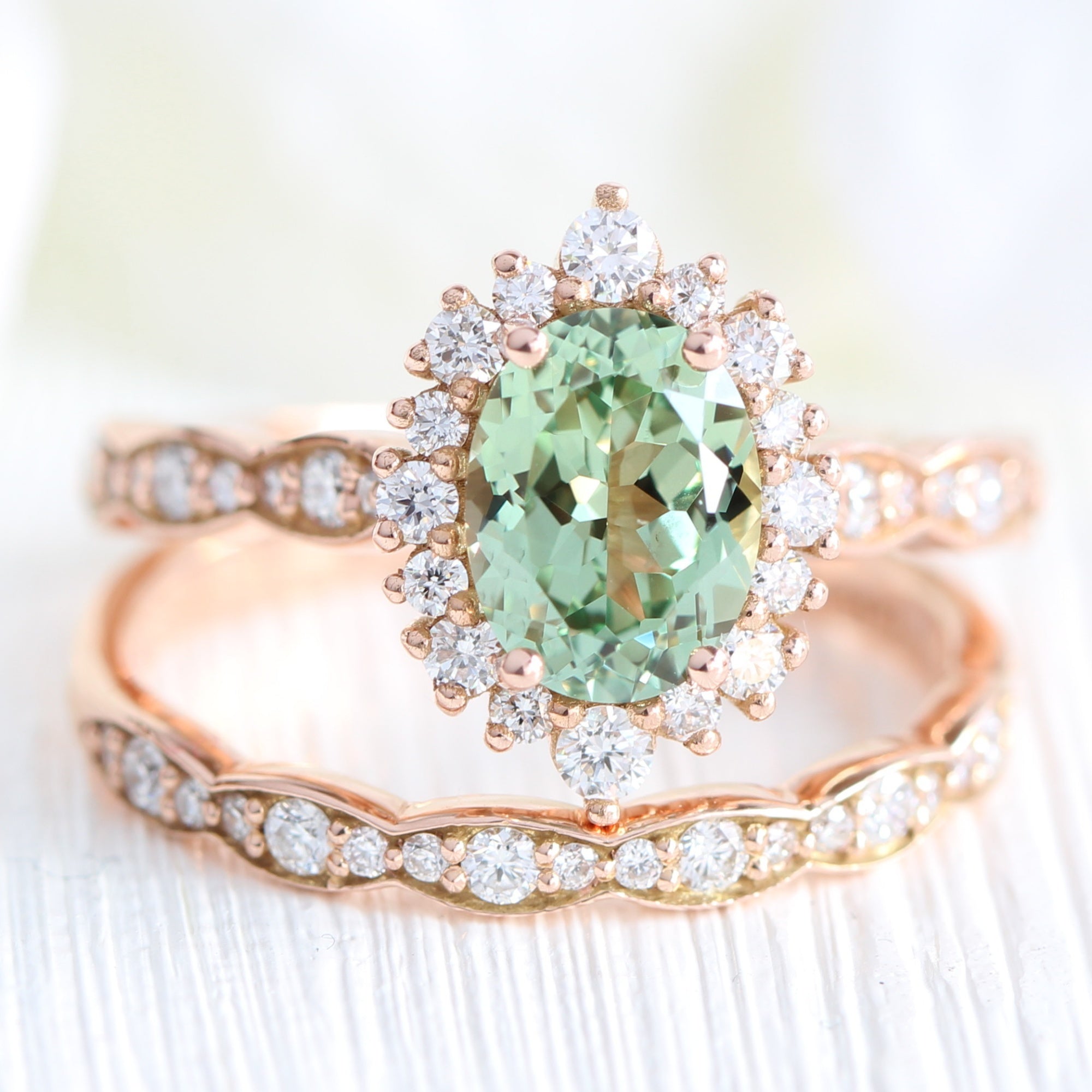 Oval green sapphire ring rose gold matching diamond wedding band la more design jewelry