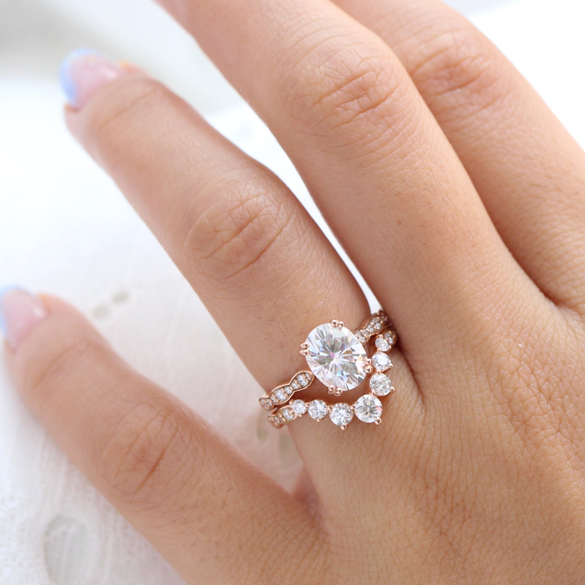 Oval Moissanite Solitaire Ring Rose Gold U Shaped Diamond Ring Set | La ...