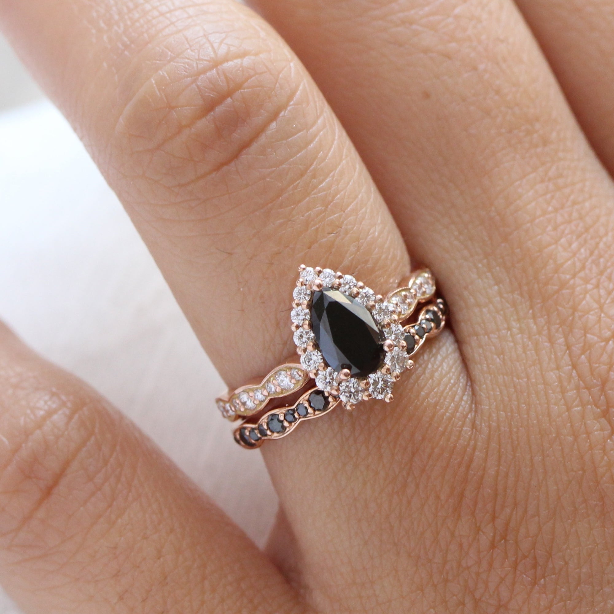 Pear black diamond engagement ring rose gold matching diamond wedding band bridal ring set la more design jewelry