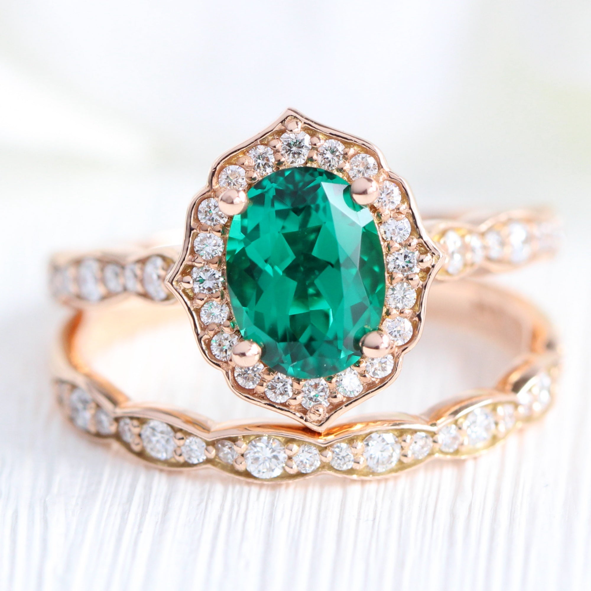 Oval Emerald Engagement Ring Rose Gold Vintage Halo Diamond Ring | La ...